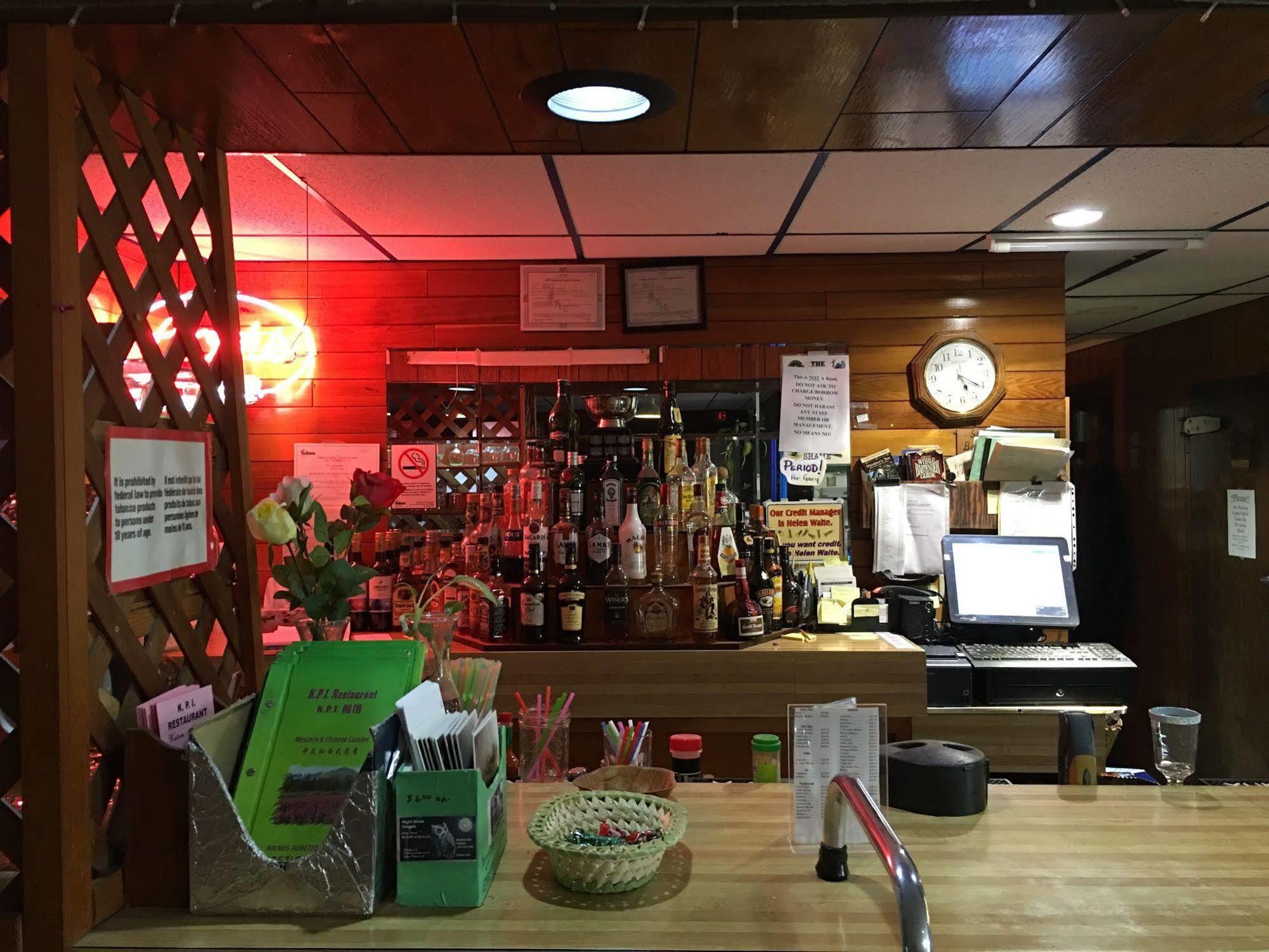 Kluane Park Inn Haines Junction Luaran gambar