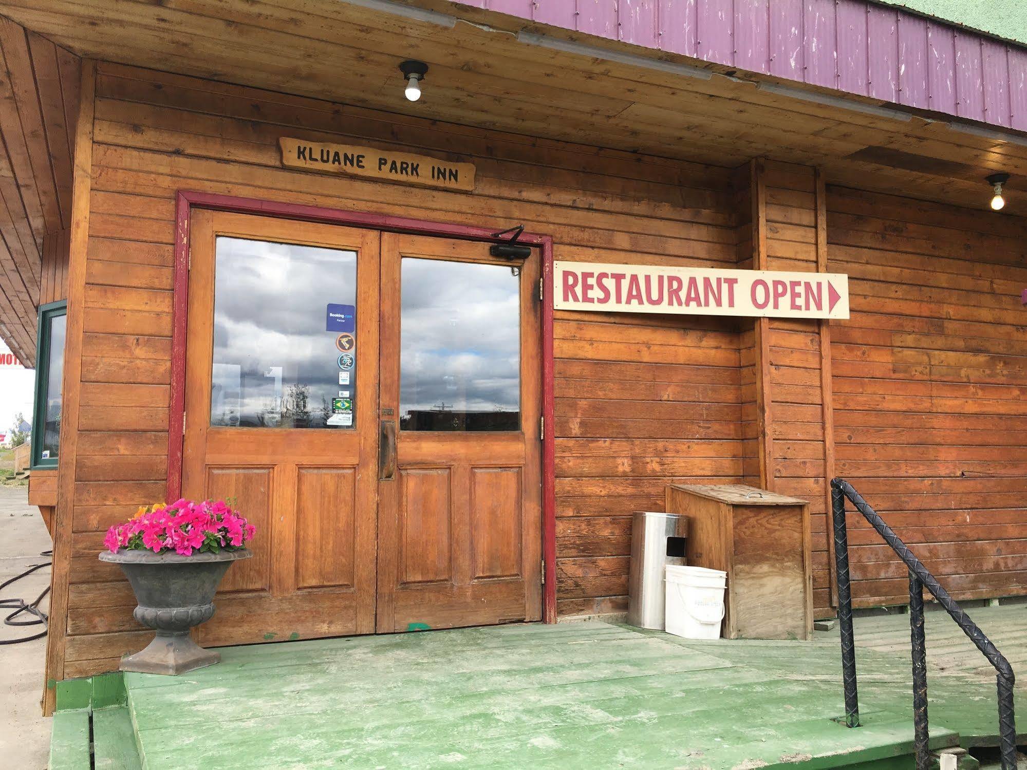 Kluane Park Inn Haines Junction Luaran gambar