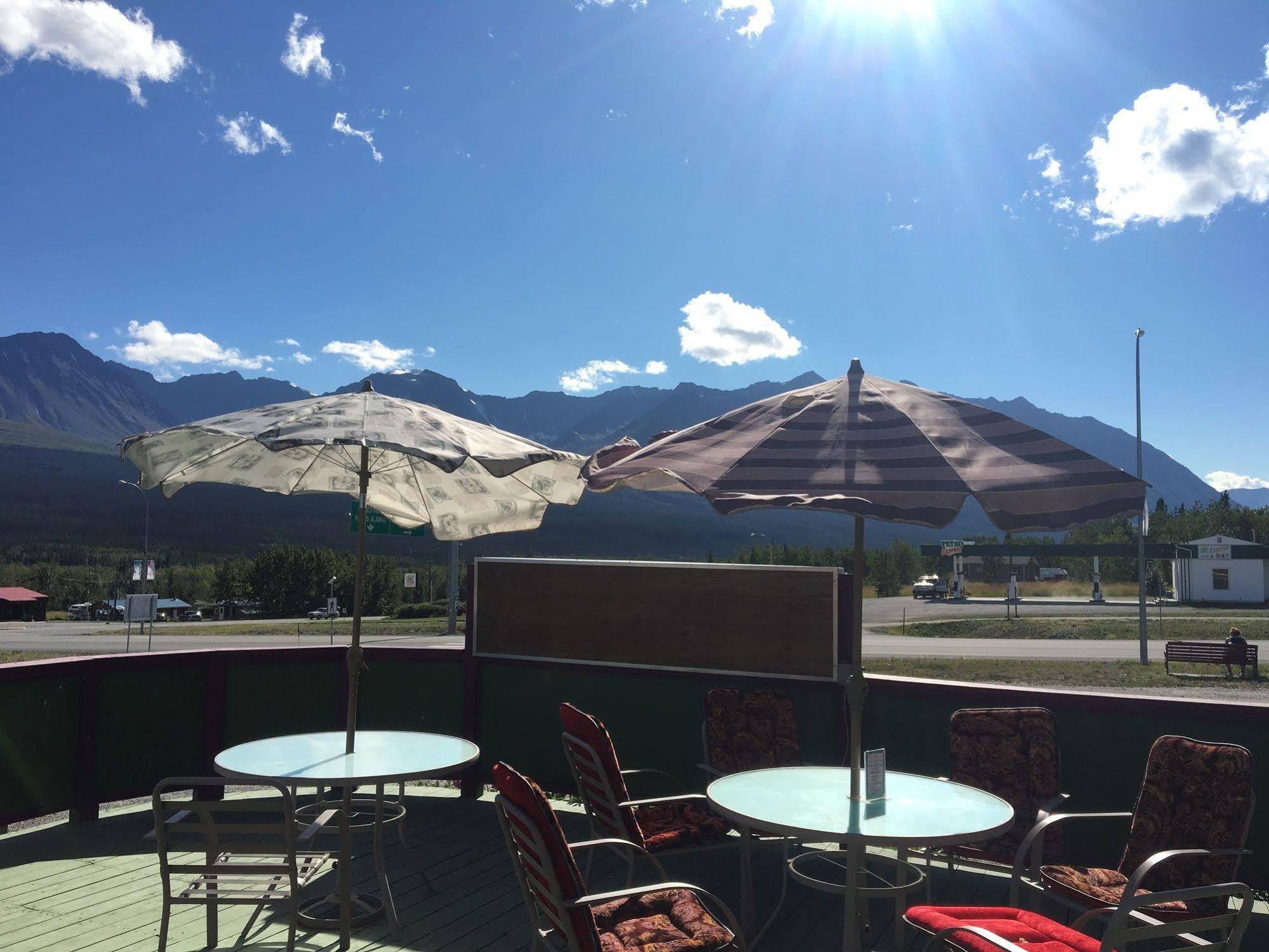 Kluane Park Inn Haines Junction Luaran gambar