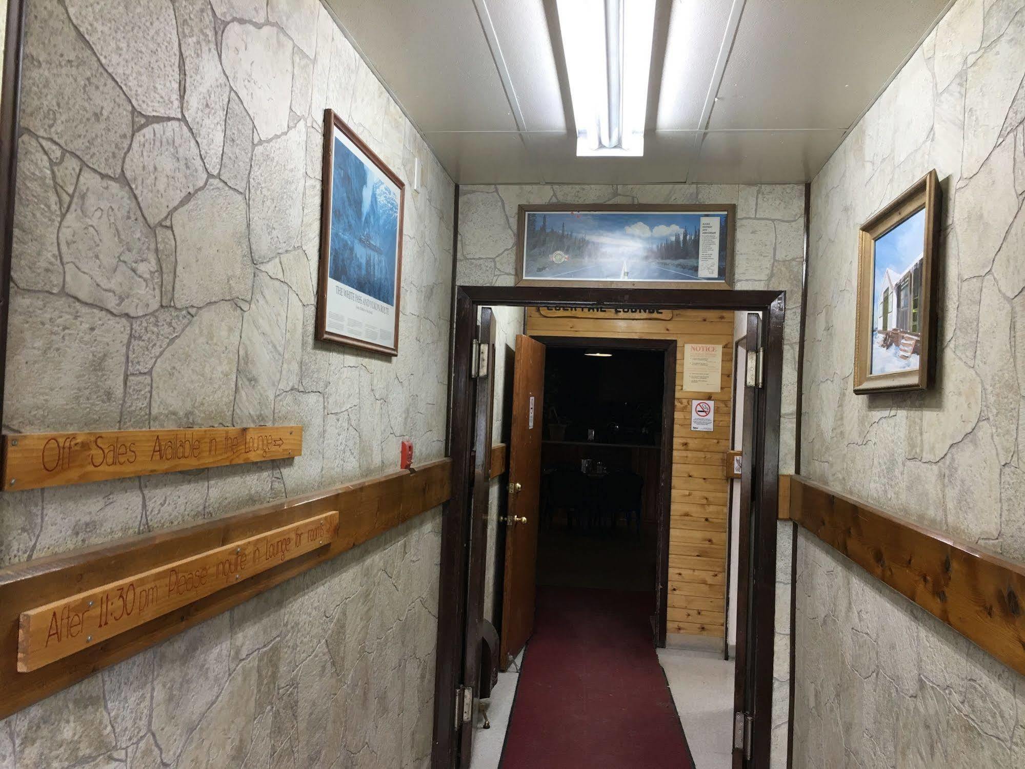 Kluane Park Inn Haines Junction Luaran gambar